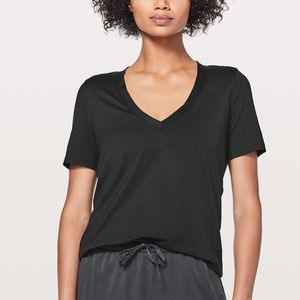 Pristine Condition lulu lemon Love Tee IV